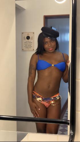 Coucou - Escort Velizy Villacoublay